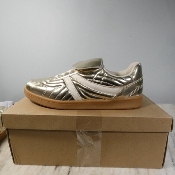 NiB Steve Madden Womens Madrid Gold Metalic Sneaker 9 - Picture 2 of 16